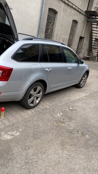 octavia 3 2.0tdi 110kw dsg - 10