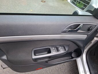 Škoda Octavia 2 1.6TDi 77kW CZ 2012 STK 6/27 - 10