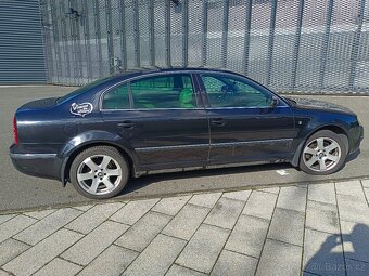 Škoda Superb 2.8 V6 manuál, kůže - 10