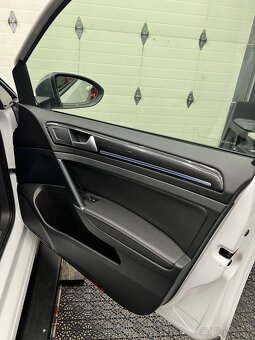 Vw golf 7.5 R 2.0 tsi 221 kw TOP stav - 10