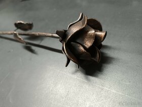 Kovové růže - 10