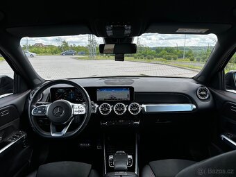 Mercedes-Benz GLB - 10