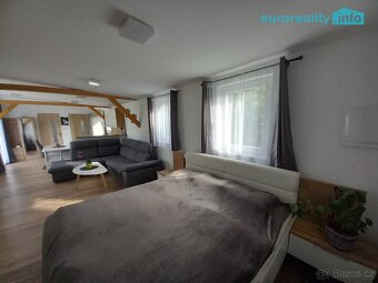 Pronájem dřevostavby s výhledem na hrad Bezděz - 10