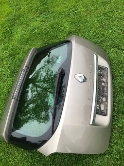 RENAULT LAGUNA 3 DÍLY KOMBI - 10