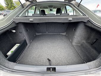 Škoda Octavia 2.0TDI 110KW NAVI - 10