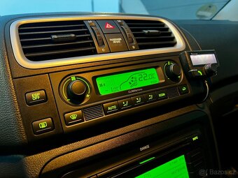 Škoda Fabia 1.6i 16V 77kW VÝHŘEV Tempomat TAŽNÉ AUX - 10