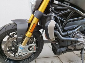 Ducati Monster 1200S 2020 - 10
