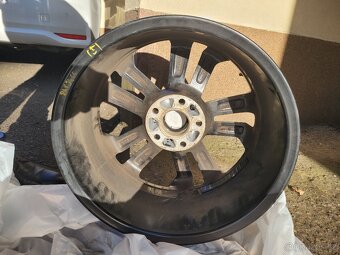4x Dezent TA 7x17 5x114.3 ET40 + TPMS senzory - 10
