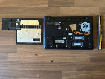 Notebook Lenovo Z50-75 - na díly bez pevného disku - 10