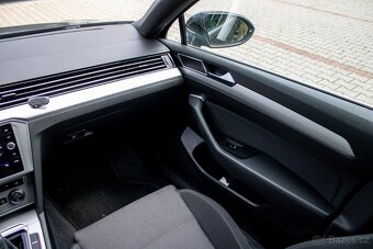Volkswagen Passat Variant 2.0 TDI BMT DSG - 10