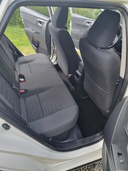Toyota Auris Touring Sport 1,8 hybrid - 10