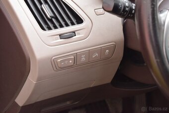 Hyundai ix35 2.0 CRDi 4X4/ČR PŮVOD/MANUÁL/ - 10