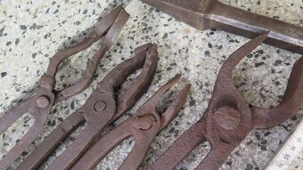 Kovadlina + nářadí - 10