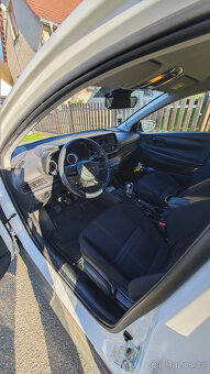 HYUNDAI Bayon Comfort Club 1.2i 62 kW - 10