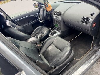 Ford Mondeo MK3 2.0tdci 96kw - 10