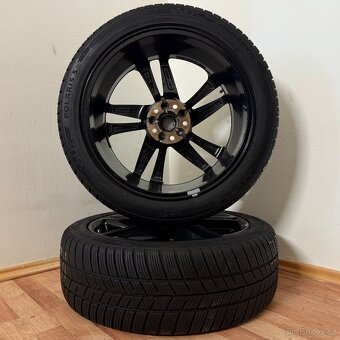 NISSAN QASHQAI 5x114,3 R19 ET40+ZIMNÍ 225/45R19 7mm - 10