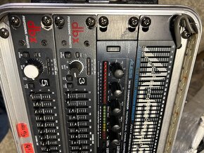Male sikovne mixazni pulty Bmg 040 a Sync Mc4 - 10
