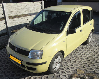 Fiat Panda - auto pro seniory - nebo na dojíždění do práce - 10