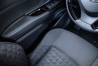 Toyota C-HR 1.8 Hybrid Style E-CVT - 10