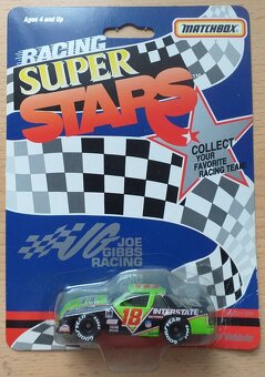 matchbox Chevrolet Lumina varianty - 10