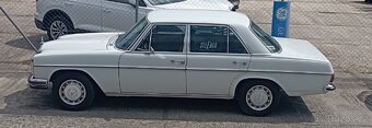 Mercedes w115 /8 220d - 10