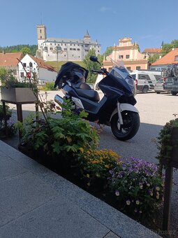 Honda FJS Silverwing - 10