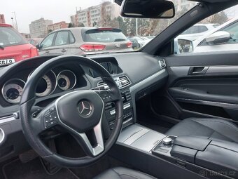 Mercedes-Benz E kupé 220CDI W207,automat,PANO,servis MB - 10