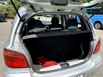 Toyota Yaris 1.3i 64kw AUTOMAT KLIMA - 10