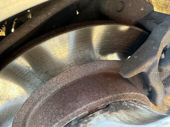 Nissan Qashqai 1,6 85 KW DIG 120 KW KOLA DPH - 10