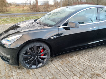 Tesla Model 3 PERFORMANCE Dual Motor - odp. DPH - 10
