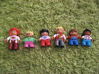 Prodám velké Lego Duplo - 10