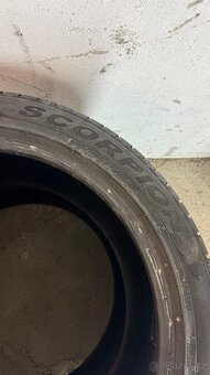4x zimní pneu Pirelli Scorpion 235/50 + 255/45 R20 – SUV - 10