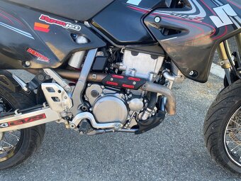 Suzuki DRZ 400 SM S - 10