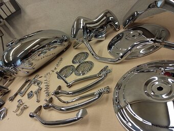 Nádrže Jawa - chrom - 10