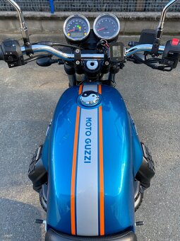 Moto Guzzi V7 III SPECIAL - 10