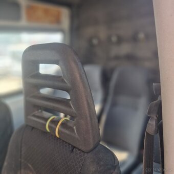 Iveco Daily 35 S 12- 7.míst, do 3,5t. - 10