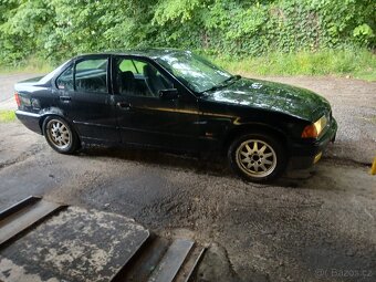 Bmw e 36 318i - 10
