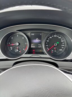 VW Passat B8 2.0 TDI DSG - 10