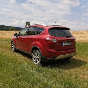 Ford Kuga - 10