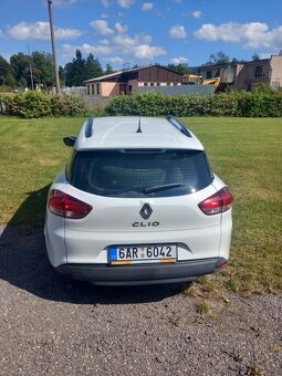 Renault Clio - 10