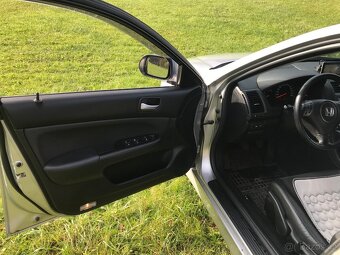 Prodám Honda Accord. LPG,114kw. 2007 - 10