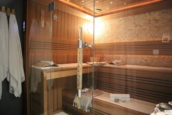Exkluzivní dům s vlastním SPA areálem - 10