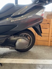 PRODÁM SKUTR MOTORKU SUZUKI BURGMAN 400i - 10