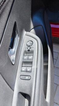 OPEL Mokka Ultimate 9/2023 8900km 1.2 TURBO (96kW/130k) AT8 - 10