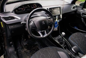 Peugeot 2008 1.2 PureTech 110 E6d-ISC GT Line - 10