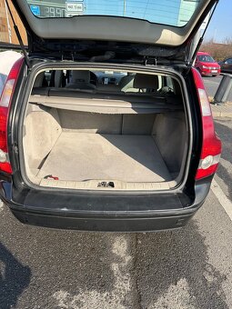 Volvo v50 - 10