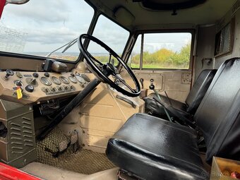 Mercedes Benz Unimog 404 - 10