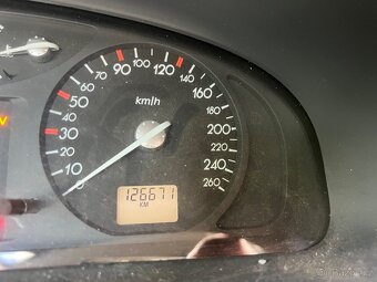 Renault laguna 126tkm 1.8 16v 88kw - 10