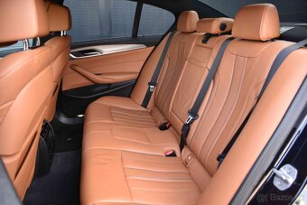 BMW 530d xDrive 195kW ///MSPORT SERVIS BMW .DPH.ČR - 10