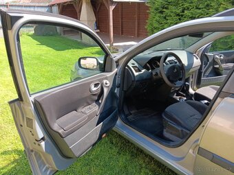 Renault Megane - 10